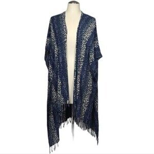 American Eagle Open Wide Sleeve Kimono OS